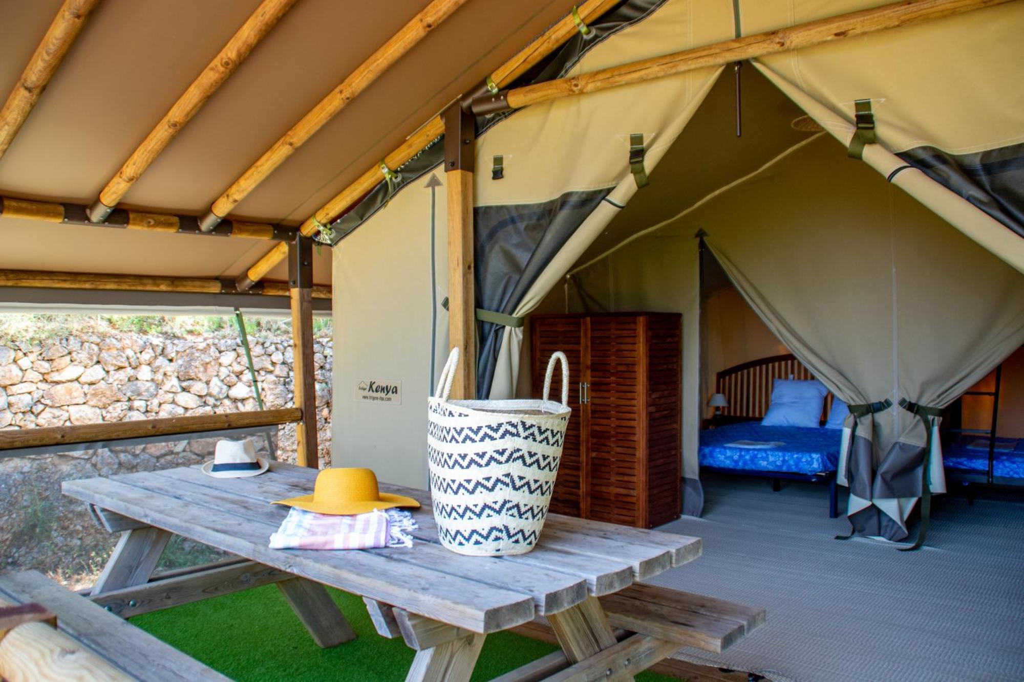Campasun Camping De L'Aigle Aiguines Exterior foto